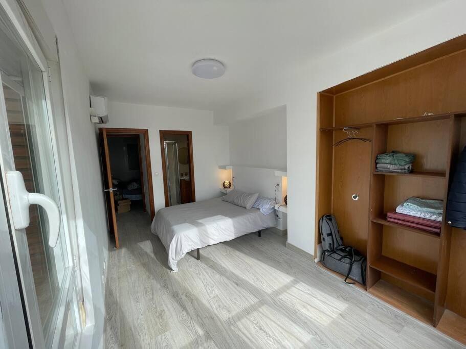 Nice Apartment Near The Sea Торрев'єха Екстер'єр фото
